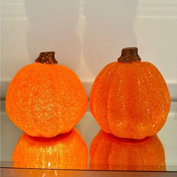 VINTAGE POPCORN LIGHT UP 6” PUMPKIN BUNDLE OF 2